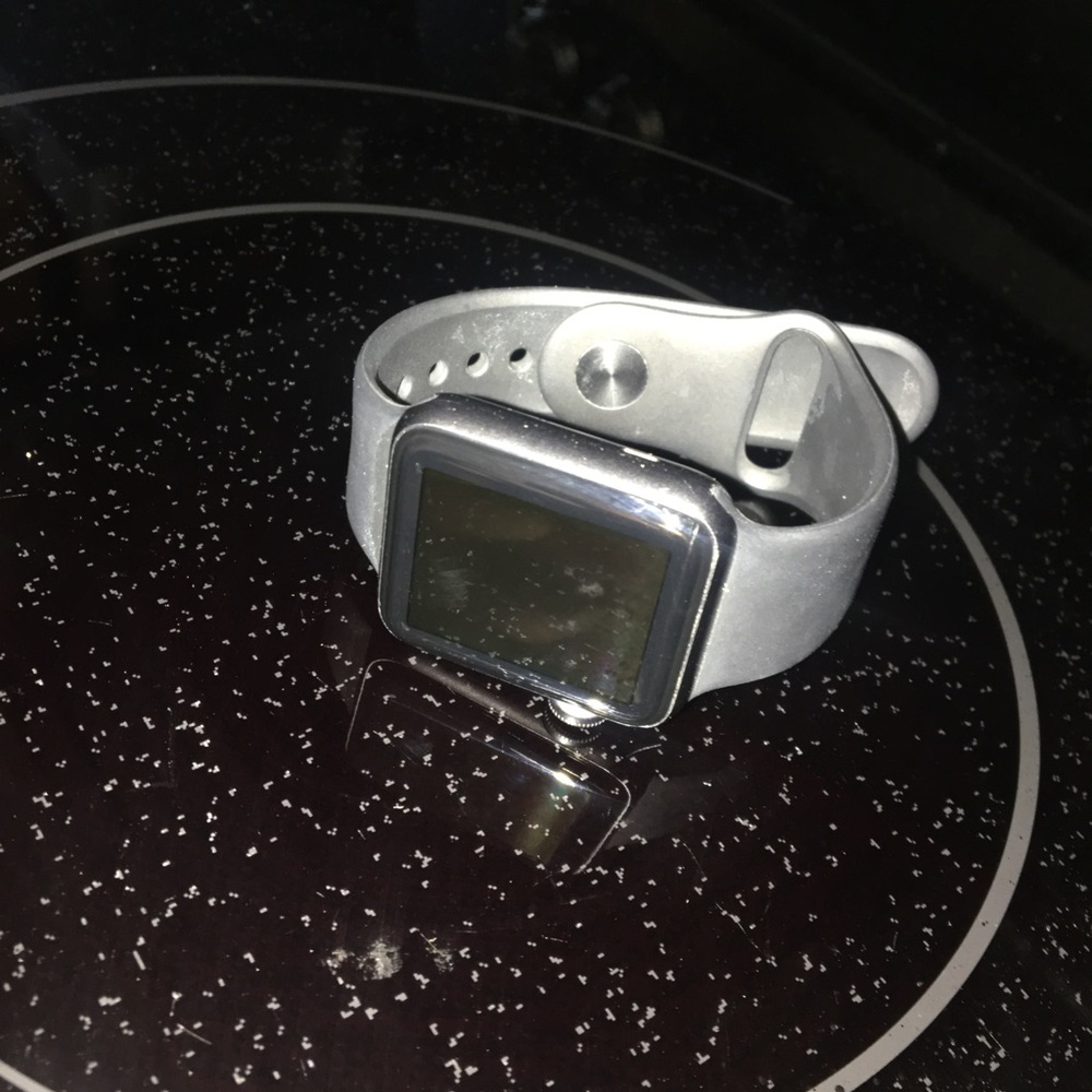 Apple Watch - Picture 3 of 7